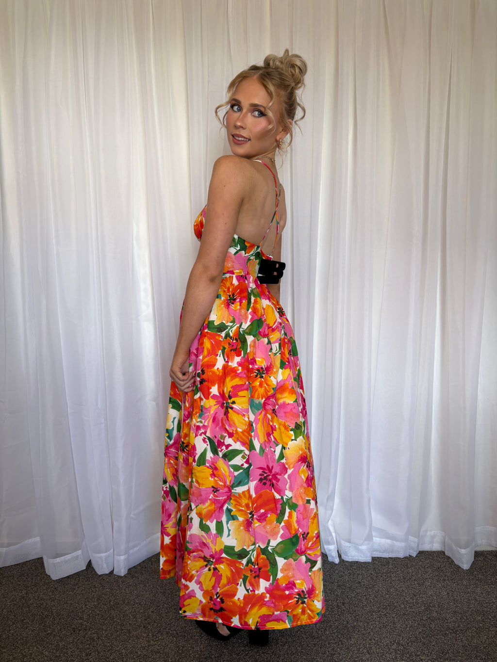 Shairah Gathered Tie-Back Ruffle Hem Midi Dress - In Bloom Size 8